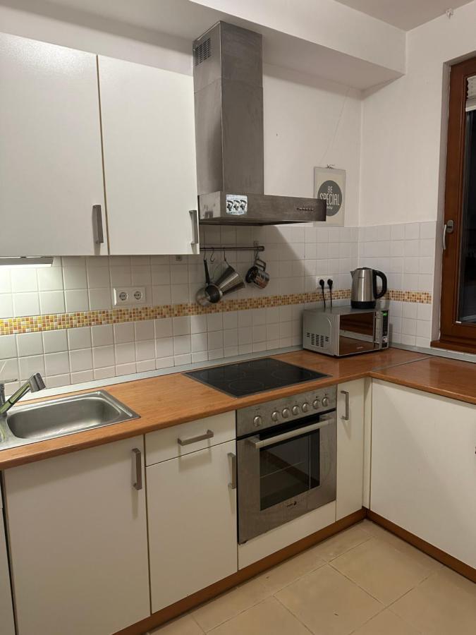 Central Apartment With Balcony Budapest Exterior foto