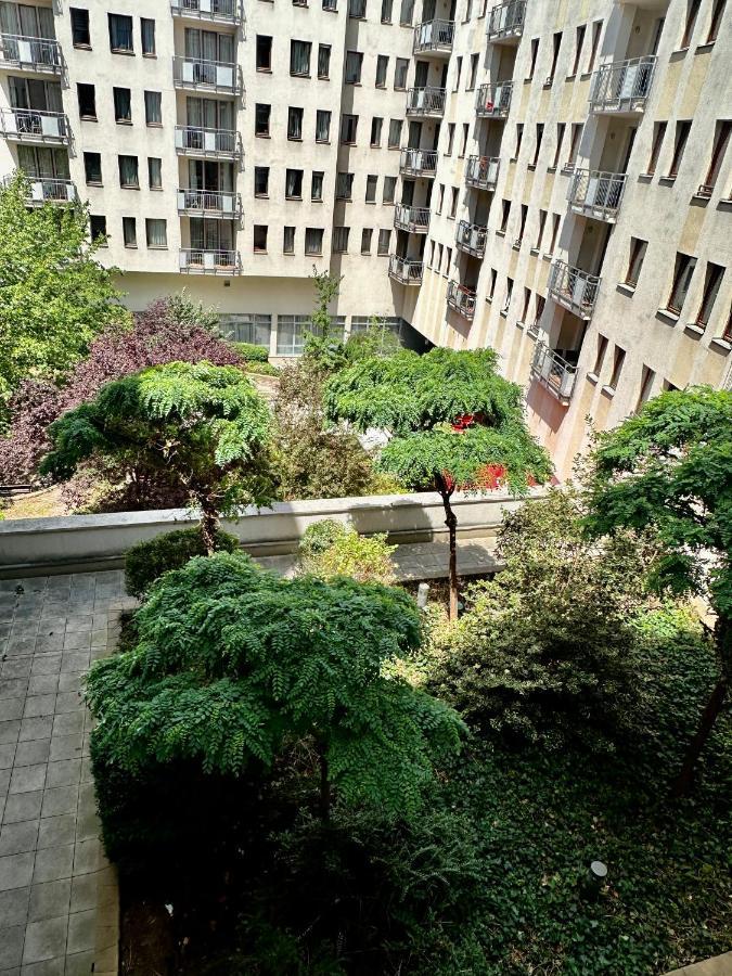 Central Apartment With Balcony Budapest Exterior foto