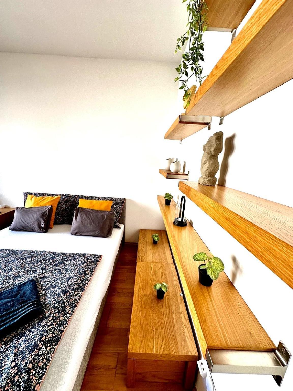 Central Apartment With Balcony Budapest Exterior foto